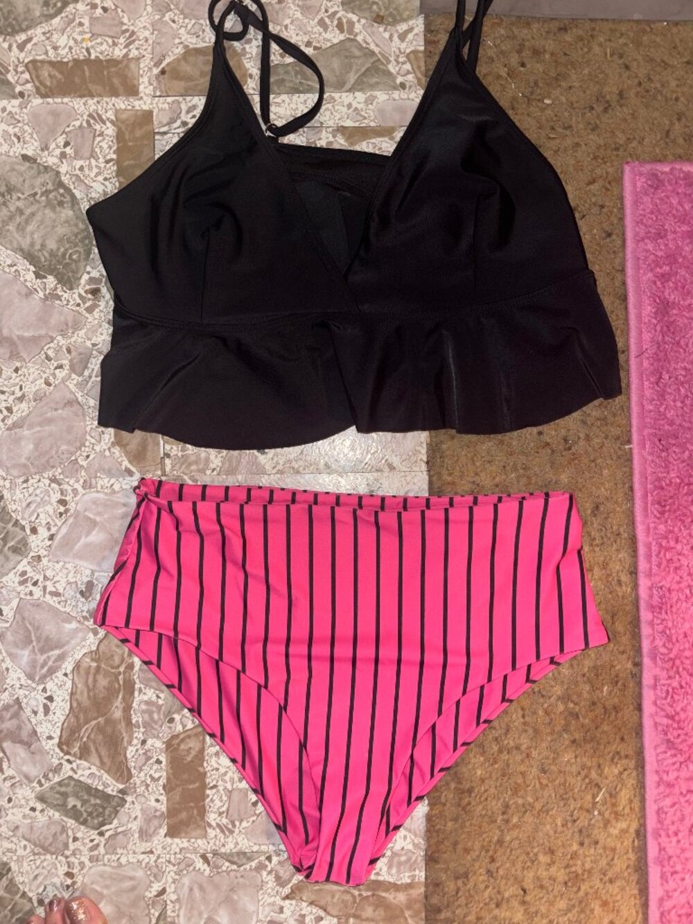 2 PIECE SWIMMING SUIT